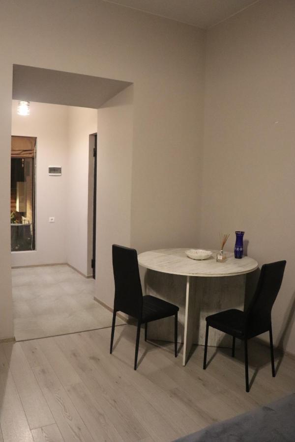 Inoldtbilisi Apartamento Exterior foto